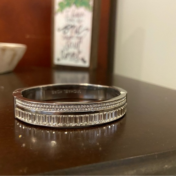 Michael Kors Cuff bracelet and earring set - Picture 2 of 4